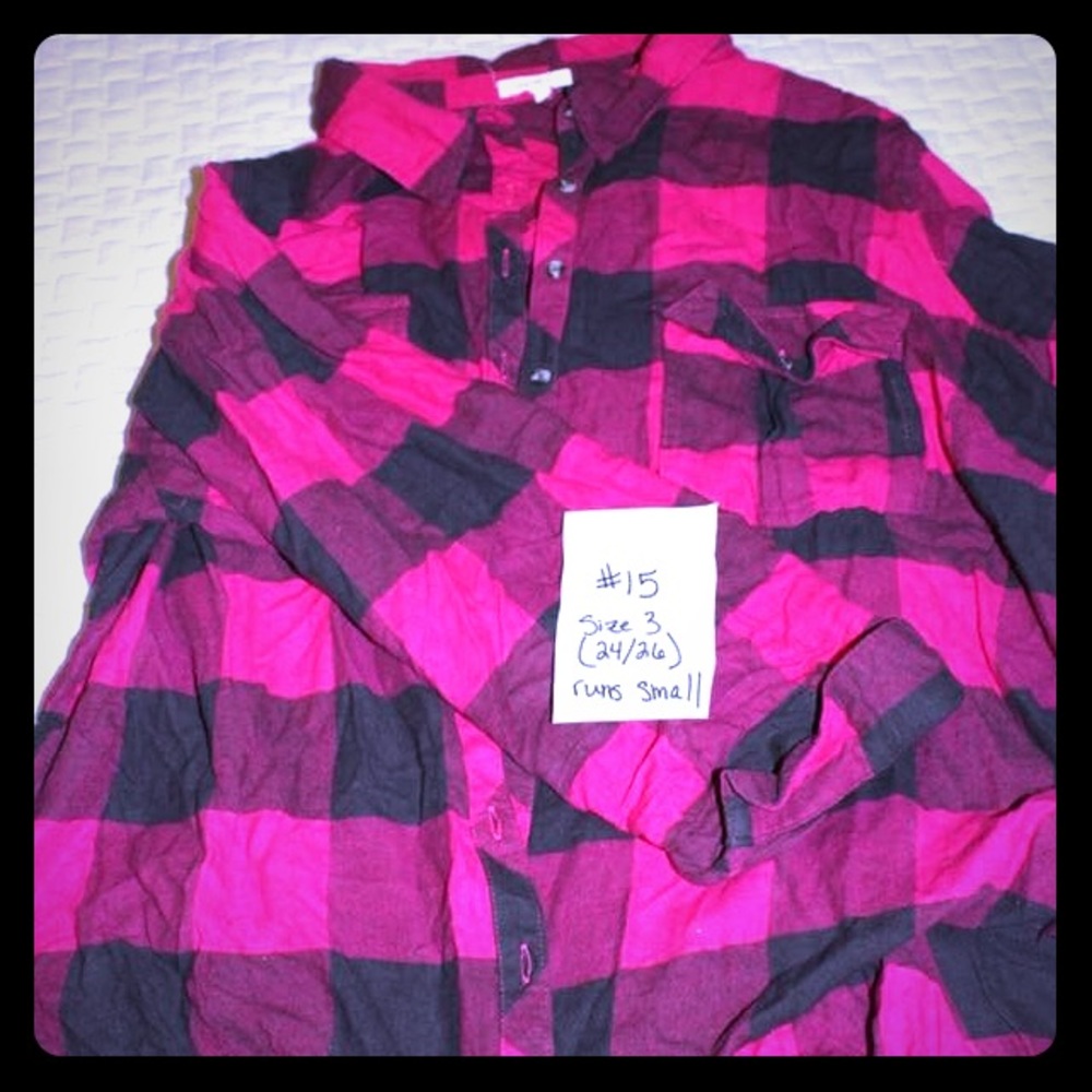 Pink/black plaid top
